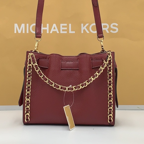 MICHAEL KORS MINA Small Belted
Chain Crossbody bag DARK CHERRY
COLOR - Picture 4 of 16